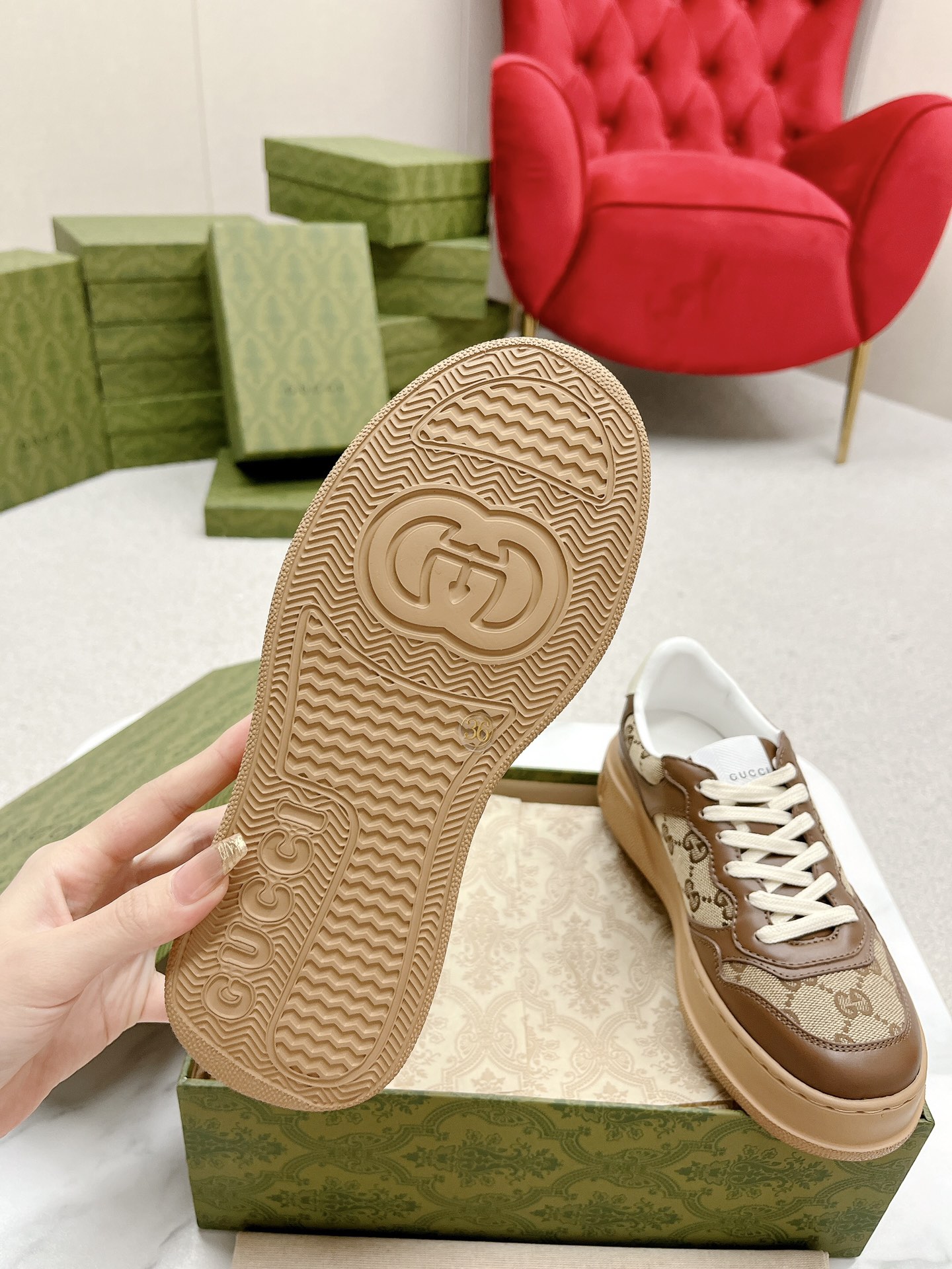 Women's high heels